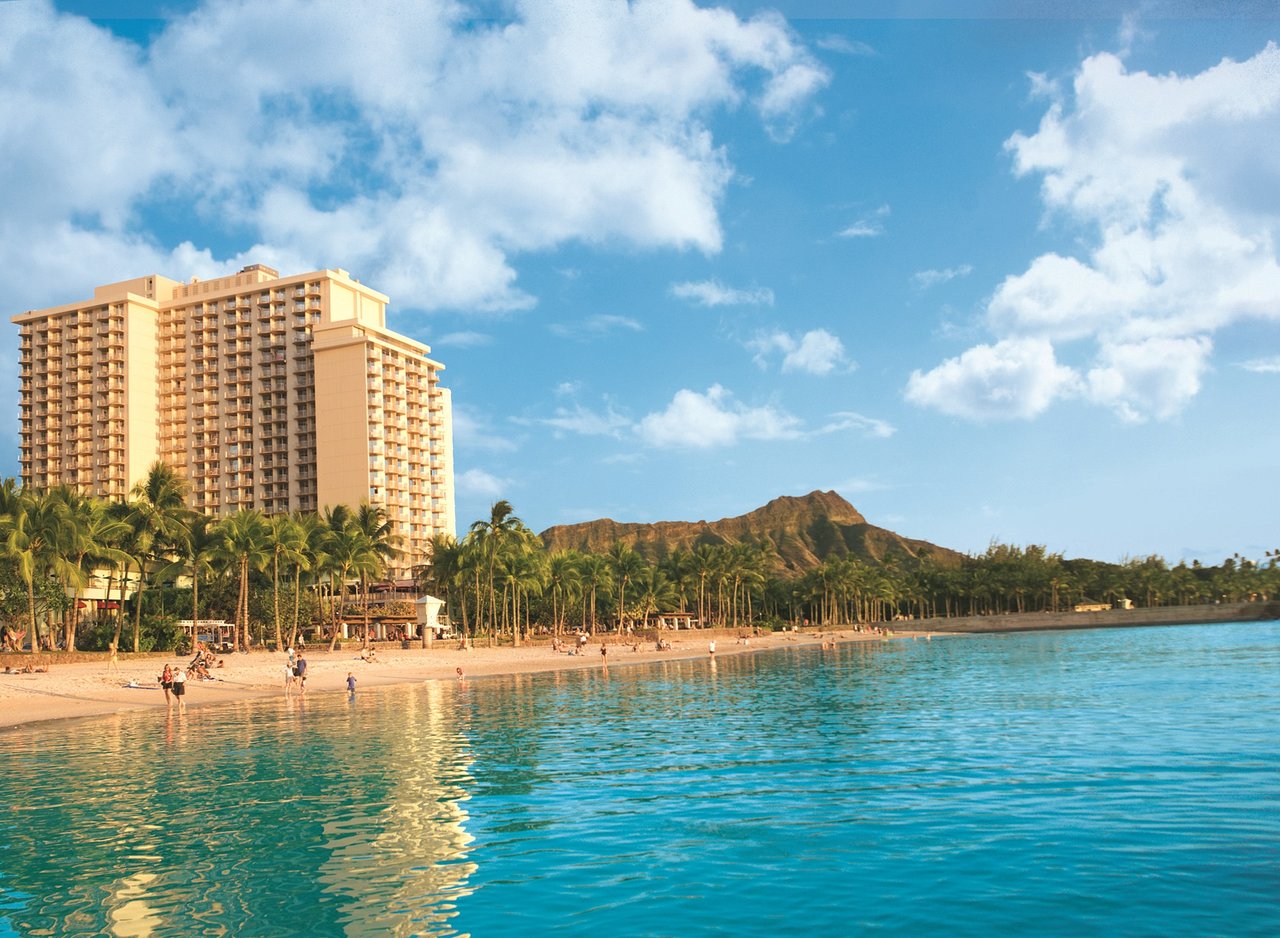 4위 더 트윈 핀 호텔 The Twin Fin Hotel