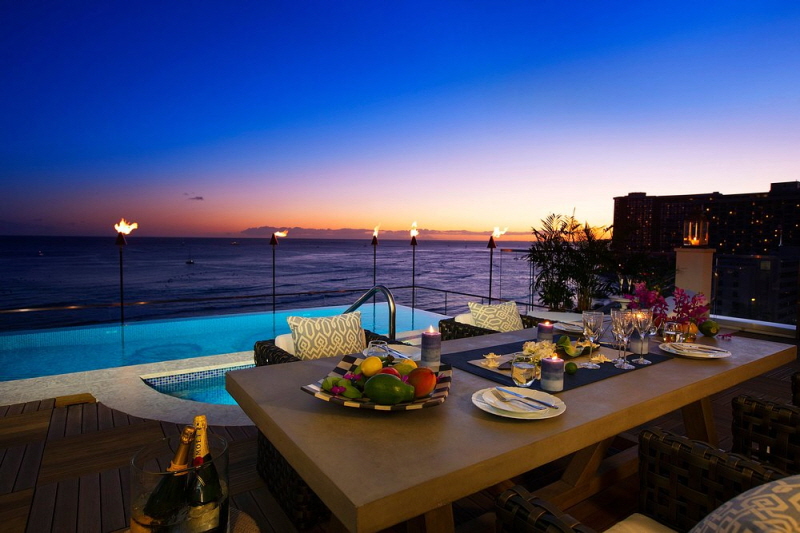 %255BResized%255Dinfinity-pool-dinner.jpg